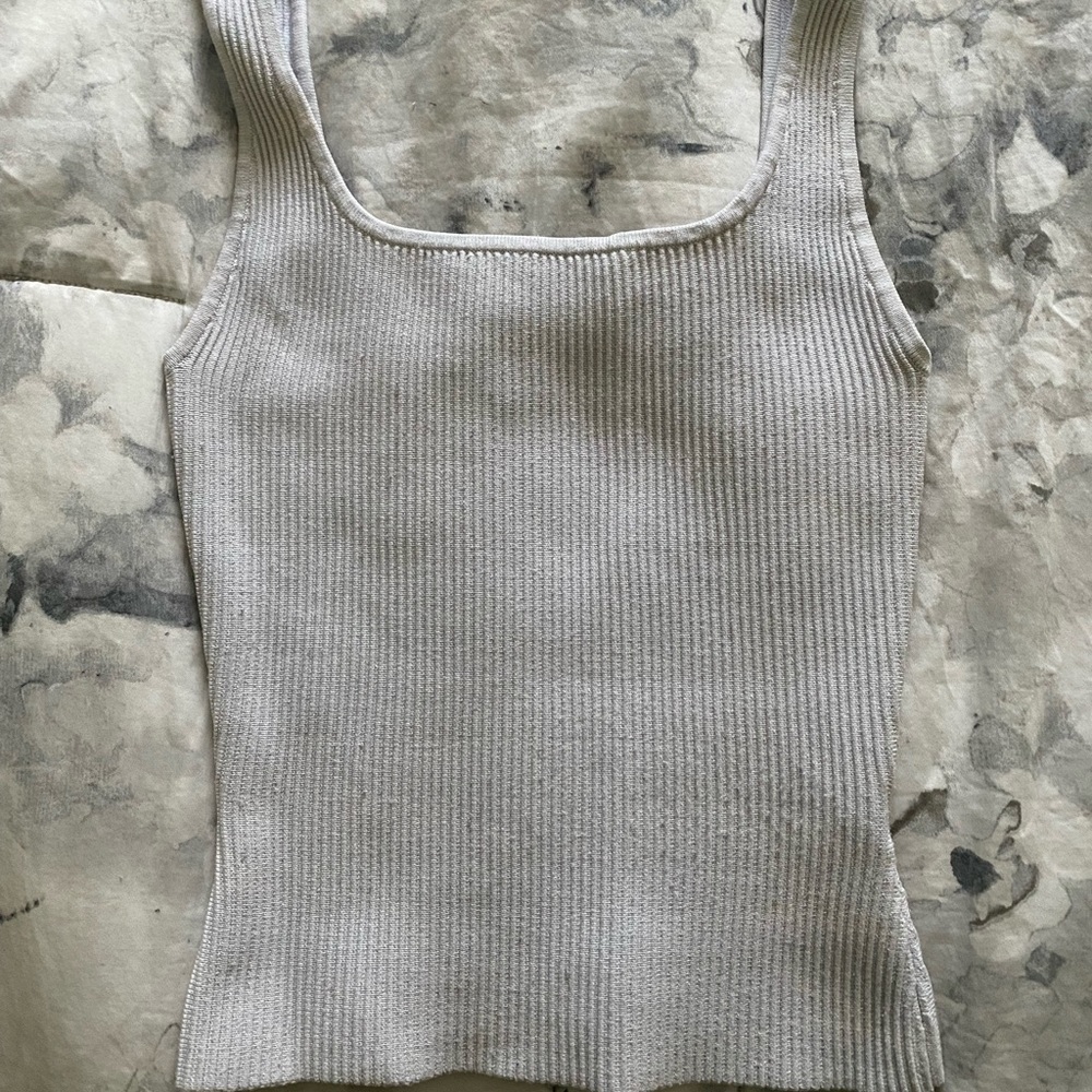 Aritzia Babaton shirt XXS